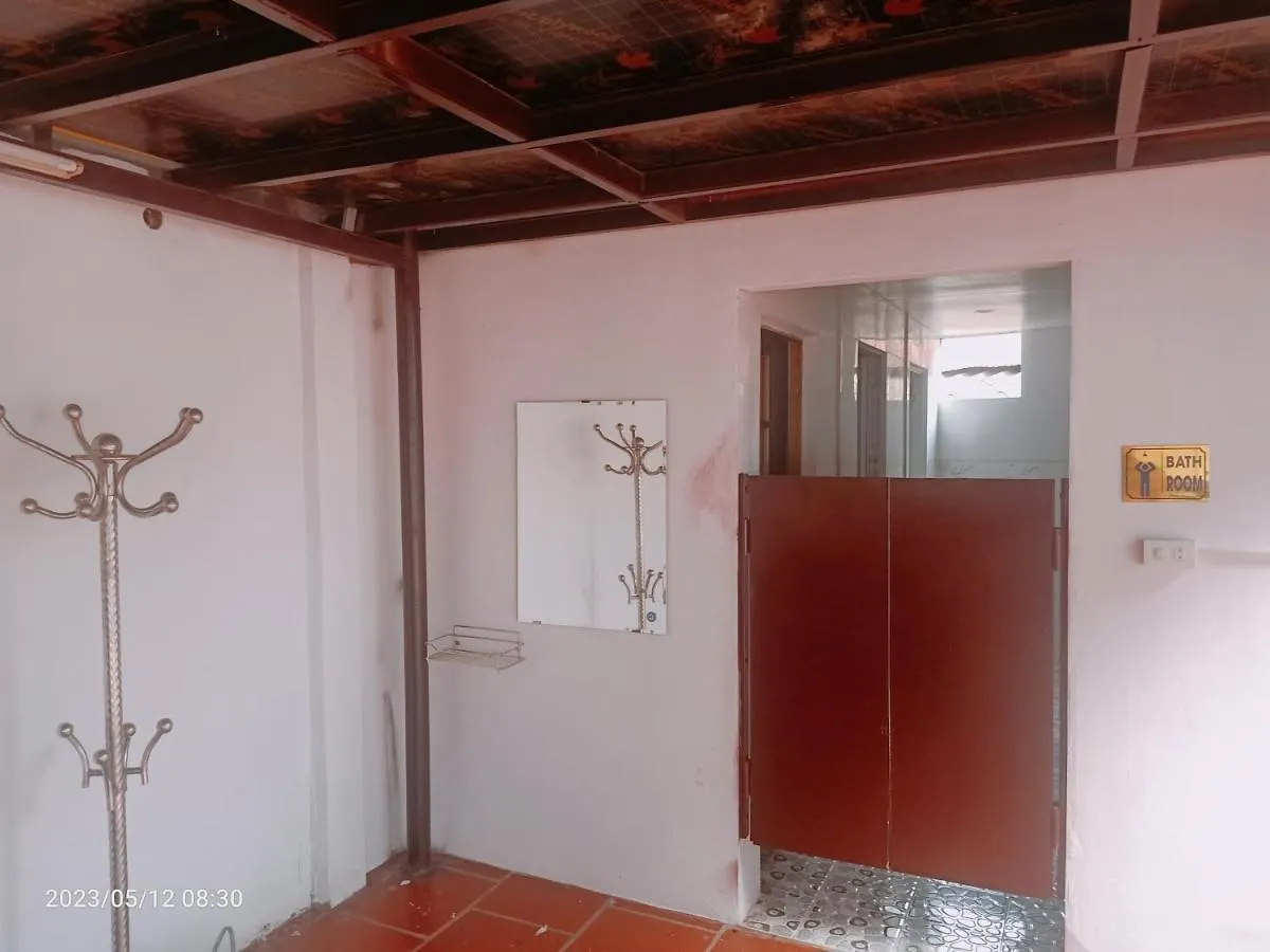 Aurora Backpackers Hostel Luang Prabang