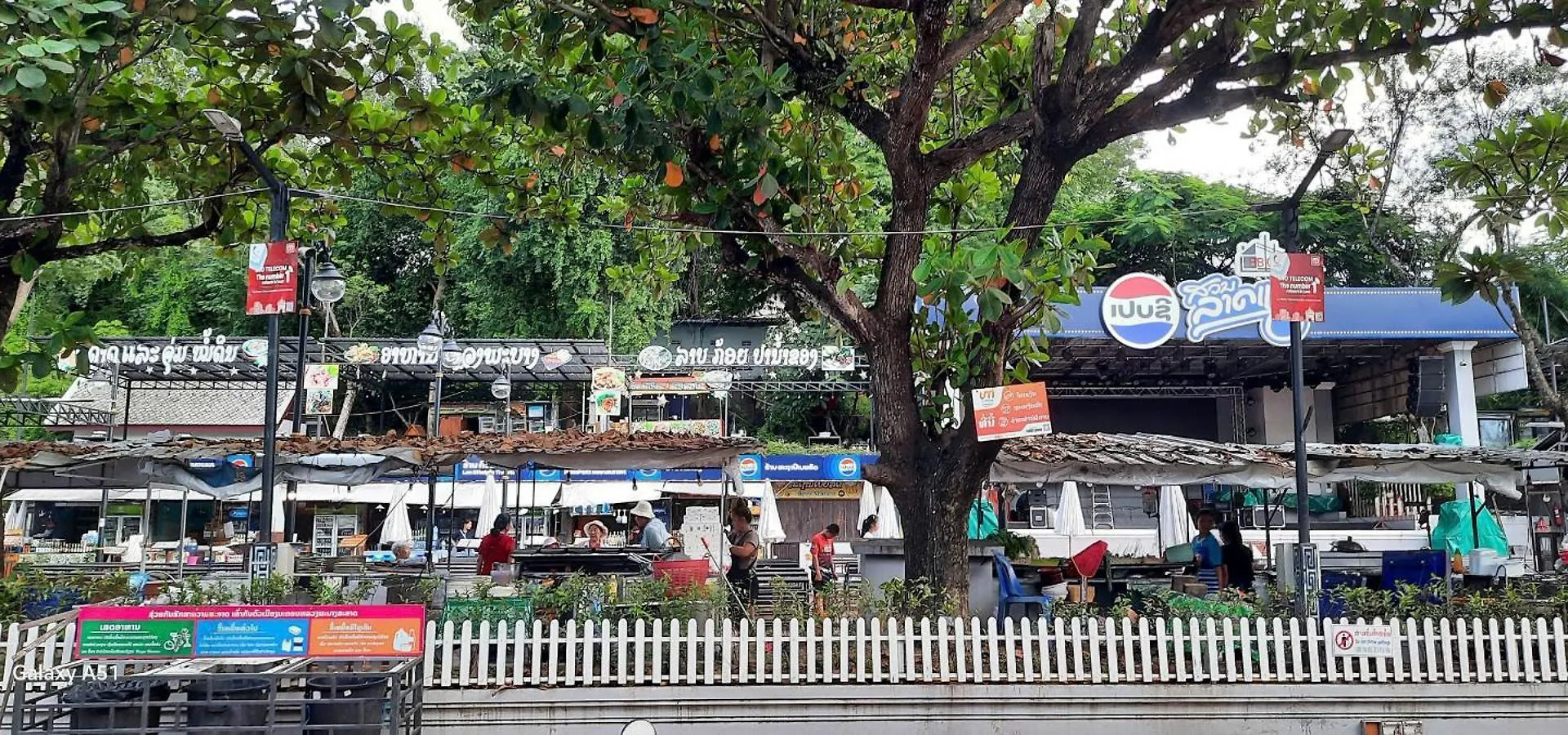 Aurora Backpackers Hostel Luang Prabang