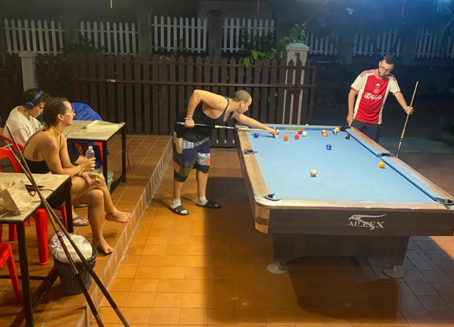 Aurora Backpackers Hostel Luang Prabang